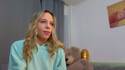 Gabriella online show from March 7, 2026, 4:37 pm