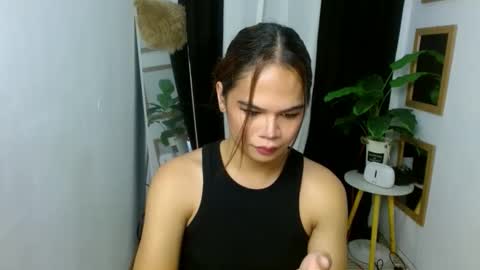 angela online show from January 11, 2026, 2:38 am