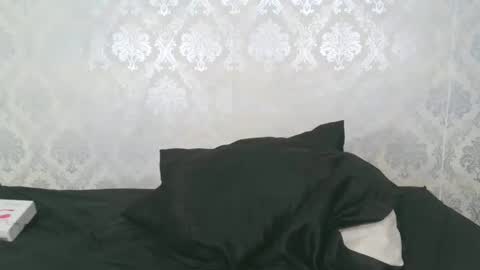 Angel Lein online show from February 21, 2025, 10:15 pm