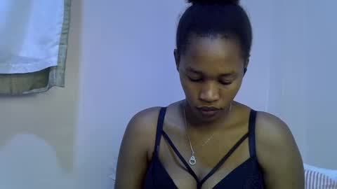 angel_mia5 online show from July 23, 2026, 1:58 am