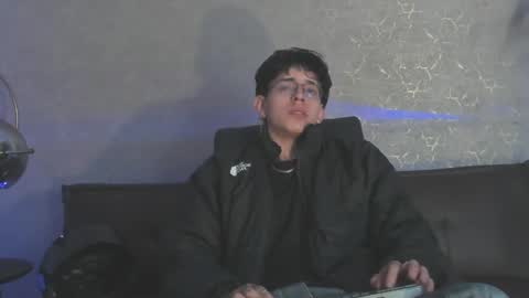 angel_scott2 online show from March 7, 2026, 11:29 am