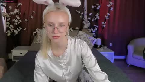 Snapshot of angel_tessa chatting on June 11, 2026, 6:11 am Angelica online show from June 11, 2026, 6:11 am