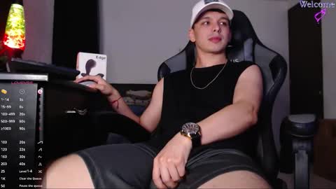 Angel Twink online show from February 1, 2026, 3:16 am