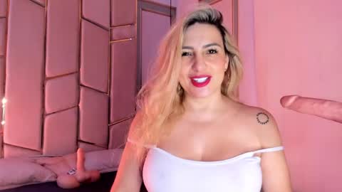 Angel  online show from April 17, 2026, 4:21 pm