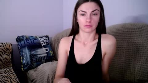 Zoe online show from December 25, 2024, 1:41 pm