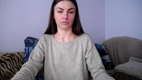 Snapshot of angel_zoe77 chatting on April 16, 2026, 8:15 am Zoe online show from April 16, 2026, 8:15 am