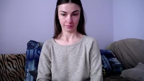 Snapshot of angel_zoe77 chatting on April 19, 2026, 11:31 am Zoe online show from April 19, 2026, 11:31 am