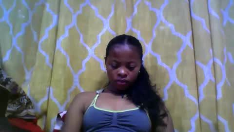 angela166093 online show from November 19, 2025, 5:07 am