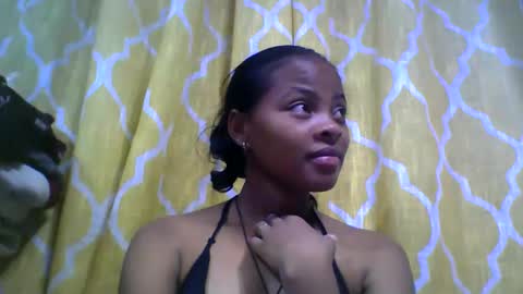 angela166093 online show from December 4, 2025, 9:07 am