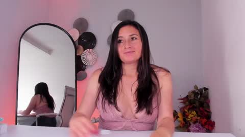 Ange online show from January 26, 2025, 5:44 pm