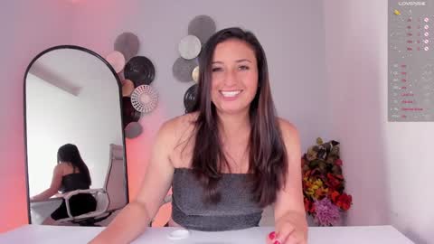 Ange online show from February 1, 2025, 4:33 pm