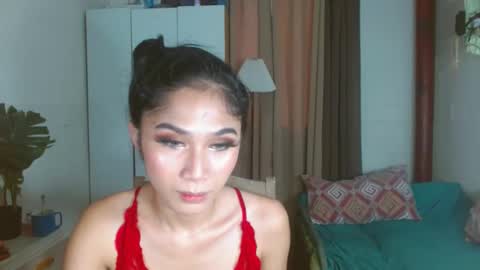 angela online show from February 21, 2025, 2:28 am