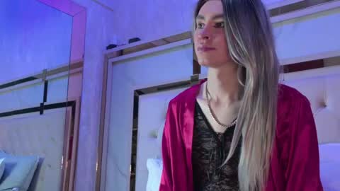 Snapshot of angela_white22 chatting on April 26, 2026, 7:11 pm angela_white22 online show from April 26, 2026, 7:11 pm