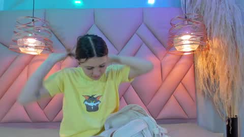 ANGELA online show from December 28, 2024, 12:13 pm