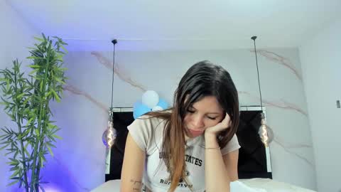 ANGELA online show from October 3, 2025, 12:13 pm