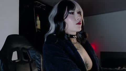 Angela help me reach 100 thumbs up online show from April 21, 2026, 2:51 am