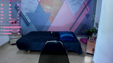 Angela online show from February 7, 2025, 5:31 am