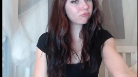 Fern4Ever online show from February 18, 2025, 2:38 am