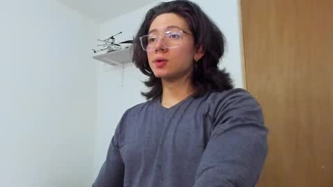 Angel Bennet online show from February 19, 2025, 2:55 am