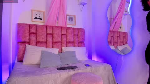 Angel  online show from April 9, 2026, 11:48 am