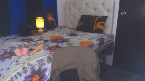 Angel online show from February 4, 2025, 4:37 am