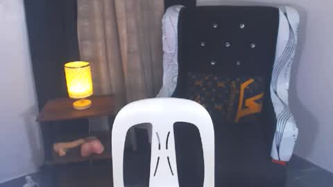 Angel online show from February 16, 2025, 9:59 pm