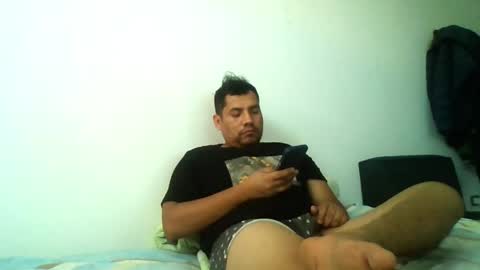 Snapshot of angeldavid90 chatting on May 31, 2026, 6:53 pm angeldavid90 online show from May 31, 2026, 6:53 pm