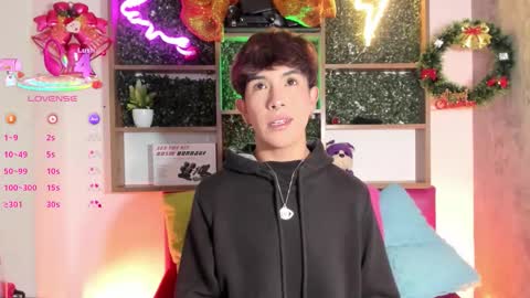 Angel dust online show from December 3, 2025, 2:41 am