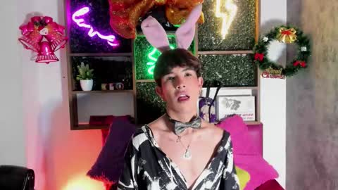 Angel dust online show from December 4, 2025, 3:05 am