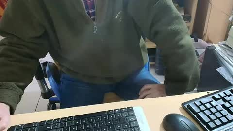 Snapshot of angelgarcia269 chatting on July 22, 2026, 12:19 pm angelgarcia269 online show from July 22, 2026, 12:19 pm