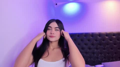 Angeli online show from November 4, 2025, 11:09 am