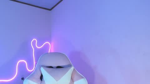 Snapshot of angeli_sexi chatting on January 8, 2025, 3:40 am Carolina online show from January 8, 2025, 3:40 am