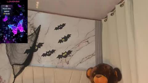 Snapshot of angeli_sexi chatting on October 25, 2025, 1:13 am Carolina online show from October 25, 2025, 1:13 am