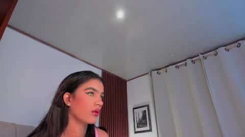 Snapshot of angeli_sexi chatting on May 6, 2026, 12:08 am Carolina online show from May 6, 2026, 12:08 am