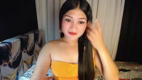 Snapshot of angelic_girlxx chatting on November 9, 2025, 1:37 am Angie online show from November 9, 2025, 1:37 am