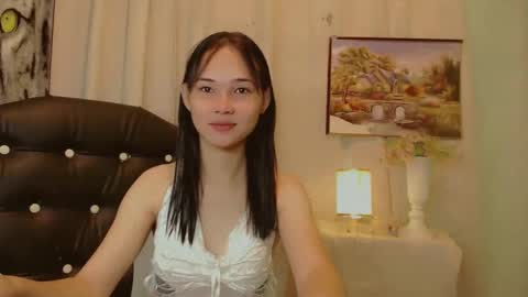 angelic_kristinex online show from February 24, 2025, 3:12 am