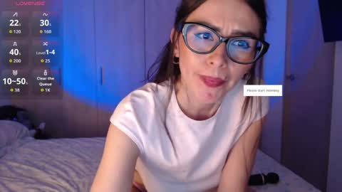 Angelica  online show from April 19, 2026, 6:10 pm