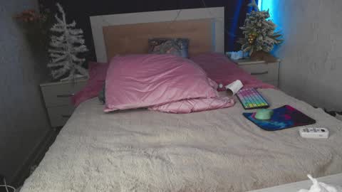 Angelika Rouge online show from January 25, 2025, 6:35 pm