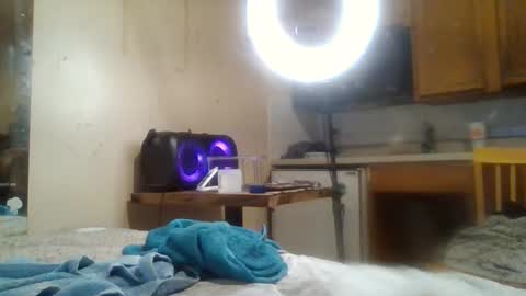 Angelikka Freakd out Pikkels online show from February 26, 2026, 12:09 am