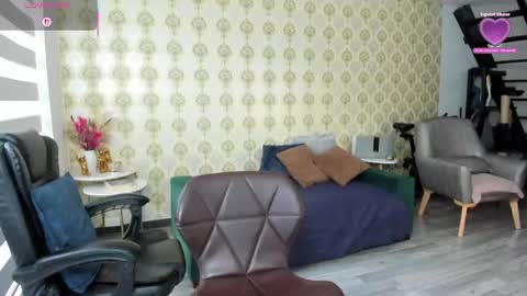 angelina_class_7 online show from April 20, 2026, 2:31 pm