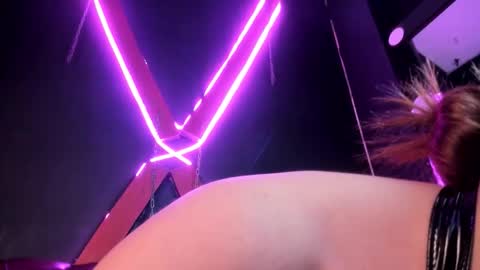 ANGELINA   online show from December 4, 2025, 11:41 am