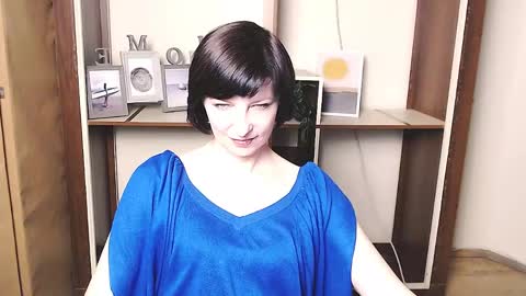 Angelina online show from April 20, 2026, 12:08 pm