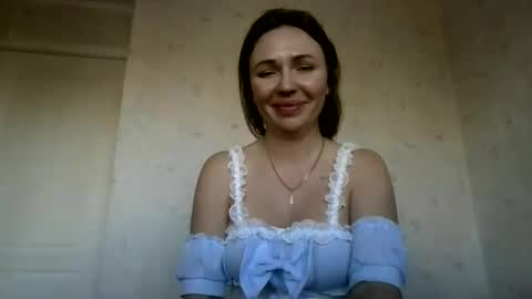 angelinalove28 online show from March 7, 2026, 9:17 am