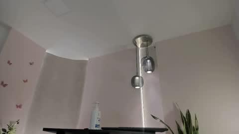 Angeline  online show from February 3, 2026, 12:32 pm