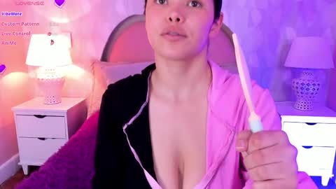 angeline online show from April 17, 2026, 12:19 pm