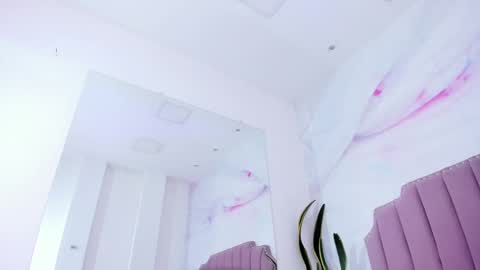 Angeline online show from January 29, 2025, 8:14 pm