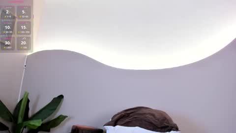 Angeline online show from March 3, 2026, 8:37 pm