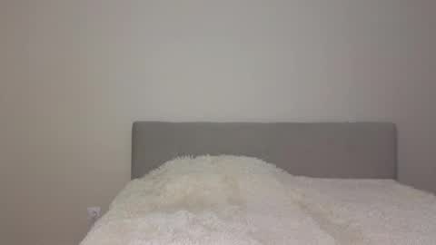 Snapshot of angelinejo chatting on May 4, 2026, 3:35 am Angel online show from May 4, 2026, 3:35 am