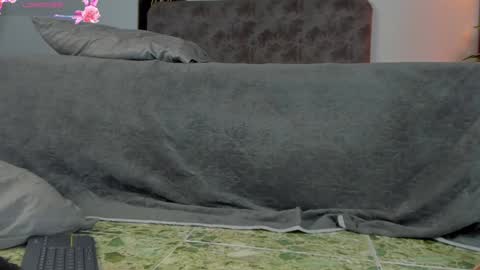 angelinepossy online show from December 7, 2024, 1:47 am