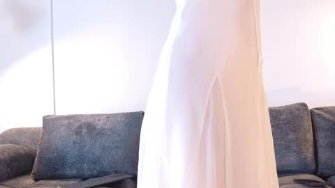 angelinepossy online show from April 21, 2026, 9:39 pm